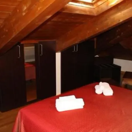 Hotel Alibi
