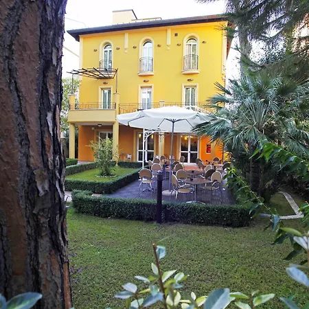 Hotell Alibi Rimini