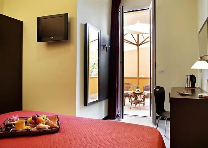 Alibi Hotel
