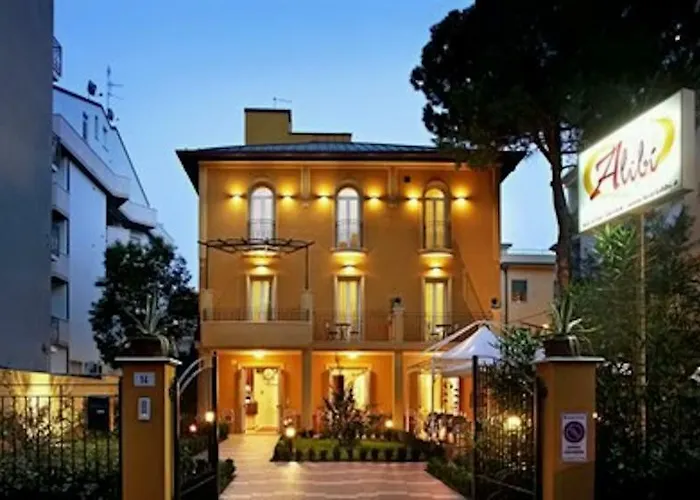 Hotel Alibi 3*